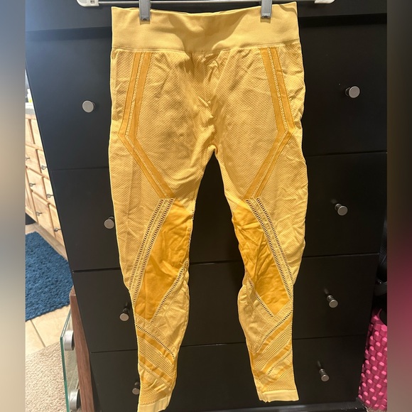 Nux All Net Seamless Legging - Picture 2 of 6